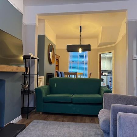 Stylish, Spacious And Central 4 Bedroom House Белфаст Екстер'єр фото