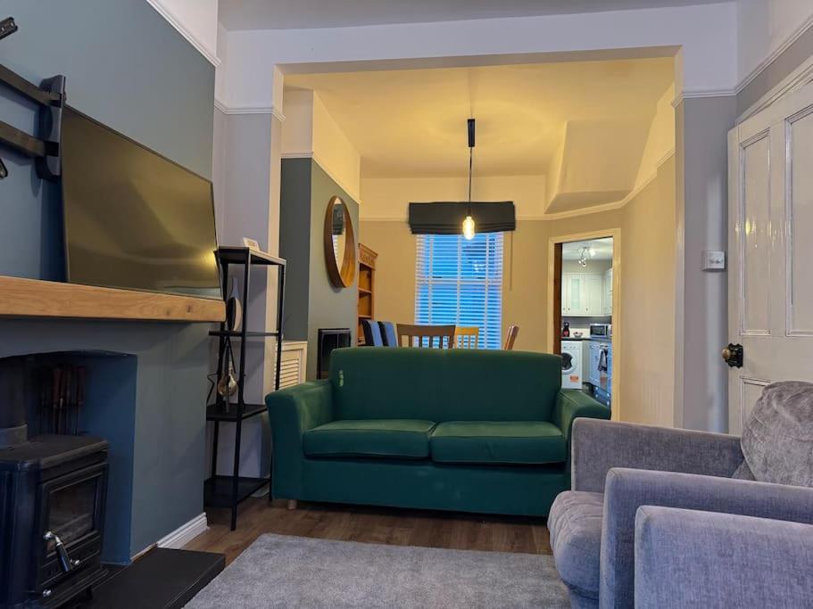 Stylish, Spacious And Central 4 Bedroom House Белфаст Екстер'єр фото